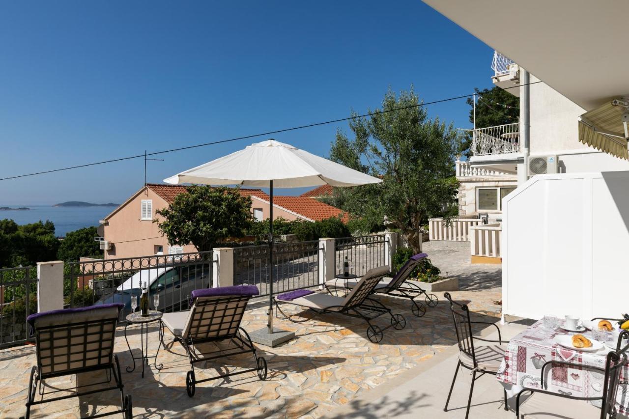 Apartments Karol & Mara 믈리니 외부 사진