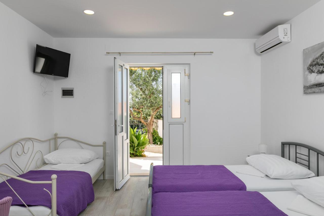 Apartments Karol & Mara 믈리니 외부 사진